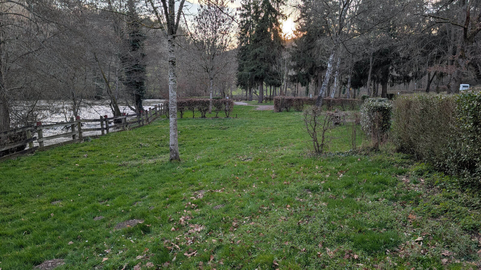 camping rivière sioule