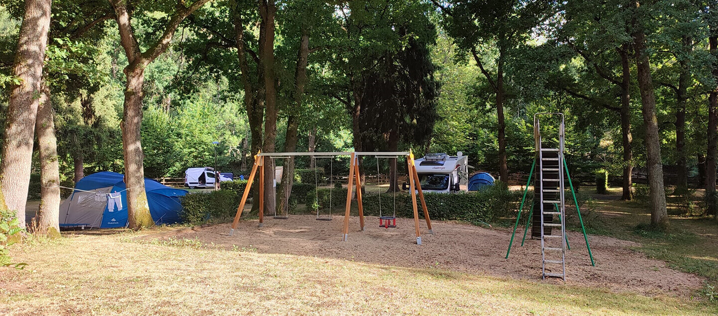 emplacement caravane menat